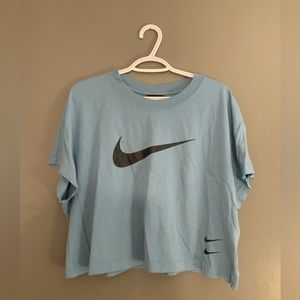 Nike Crop Top